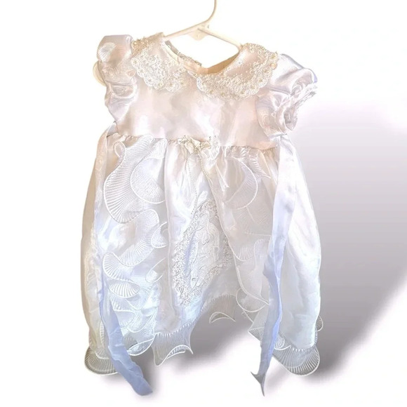 Baby 0-3 mo Alegria baptism gown w embroidered Mary. Like new cndtn. - Picture 1 of 12
